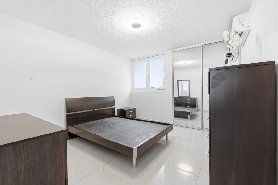 Cond Los Pinos Este 6410 Ave Isla Verde Apt 3a Carolina 00979 PR