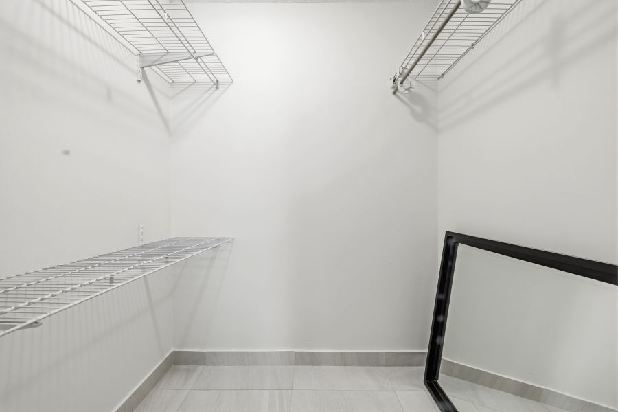 Cond Los Pinos Este 6410 Ave Isla Verde Apt 3a Carolina 00979 PR