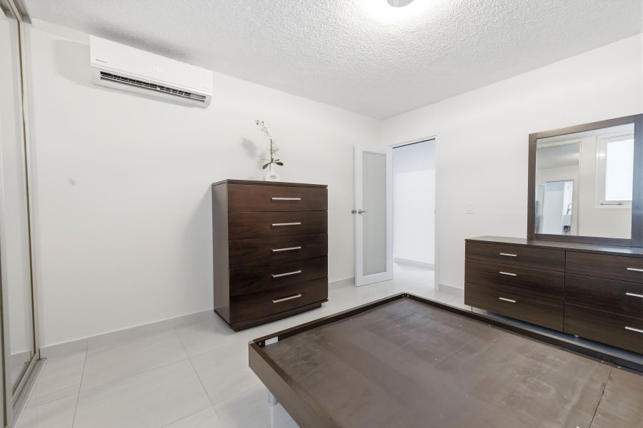 Cond Los Pinos Este 6410 Ave Isla Verde Apt 3a Carolina 00979 PR