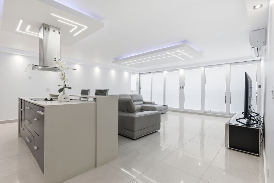 Cond Los Pinos Este 6410 Ave Isla Verde Apt 3a Carolina 00979 PR