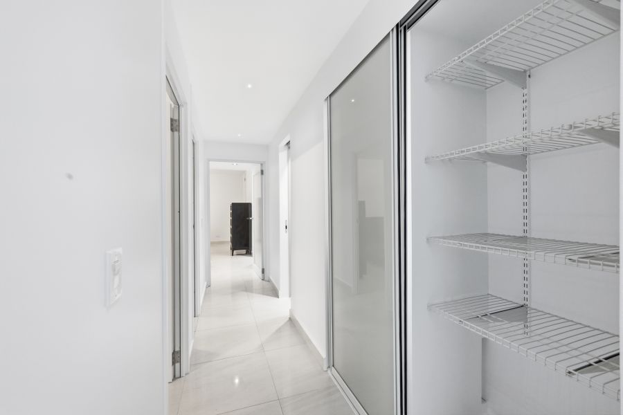 Cond Los Pinos Este 6410 Ave Isla Verde Apt 3a Carolina 00979 PR