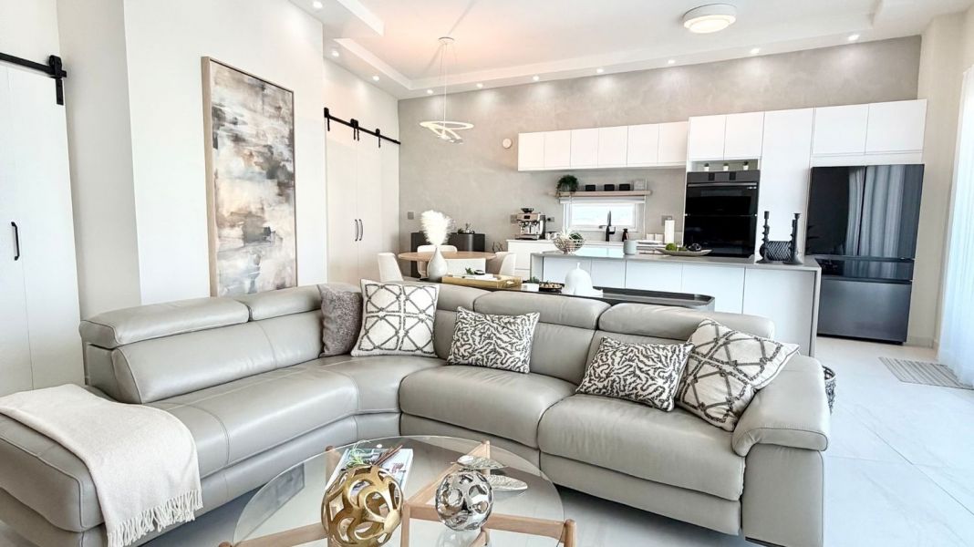 2014 Calle Las Violetas Cond The Lofts Apt 401 San Juan 00915 PR