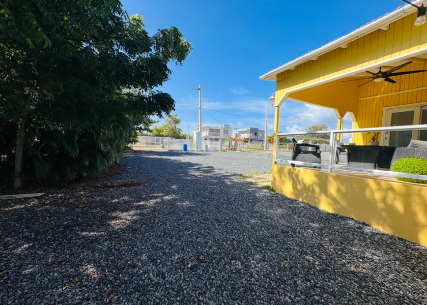 Sector El Combate 10 Carr 3301 Km 0.5 Cabo Rojo 00623 PR