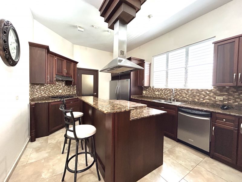 Carr 2 Km 122.4 Bo Caimital Alto Solar 5 Calle Pas Aguadilla 00603 PR