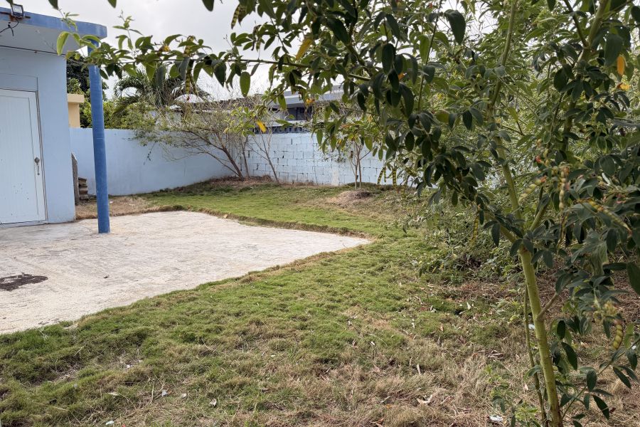 Urb Mar Azul Calle 6 G-15 Hatillo 00659 PR