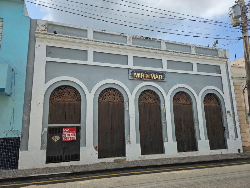 N-44 Calle Calimano - E-1 Calle Dominguez Bo Puebl Guayama 00784 PR