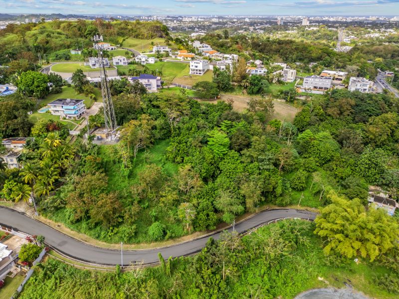 Carr Pr-1 Km 19.1 Carmen Hills Parcela 22 Guaynabo 00926 PR