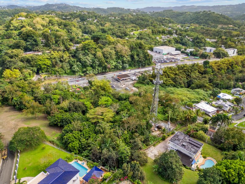 Carr Pr-1 Km 19.1 Carmen Hills Parcela 22 Guaynabo 00926 PR