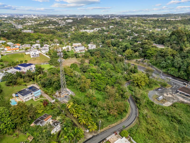 Carr Pr-1 Km 19.1 Carmen Hills Parcela 22 Guaynabo 00926 PR