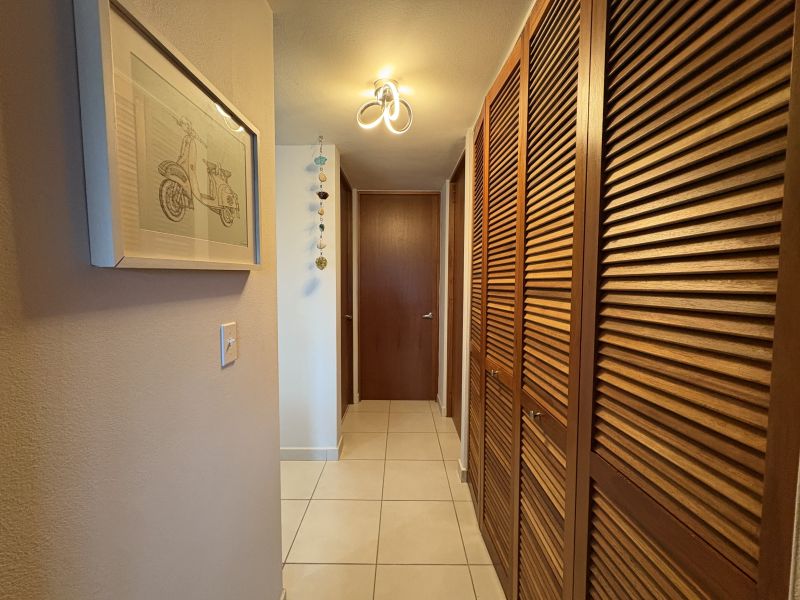 Cond Las Primaveras Calle Fortunato Vizcarrondo 31 Carolina 00985 PR