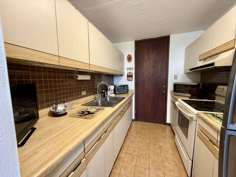 Cond Mansiones De Garden Hills Apto 4d Guaynabo 00966 PR