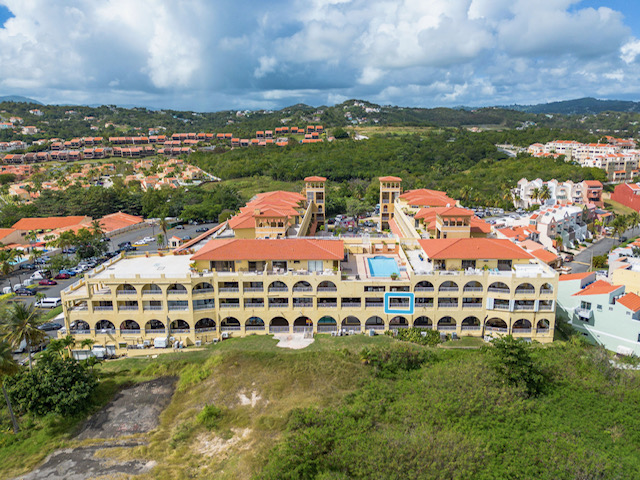 Cond Palmanova Plaza Apt B-214 Humacao 00791 PR