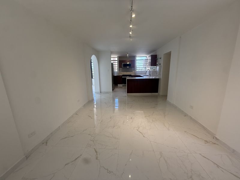Cond Caparra Real Apt 202 Guaynabo 00965 PR