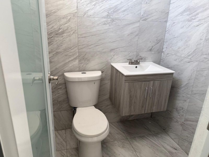 Urb Levittown Lakes Sk21 Calle Amalia Paoli, Toa Baja - 3