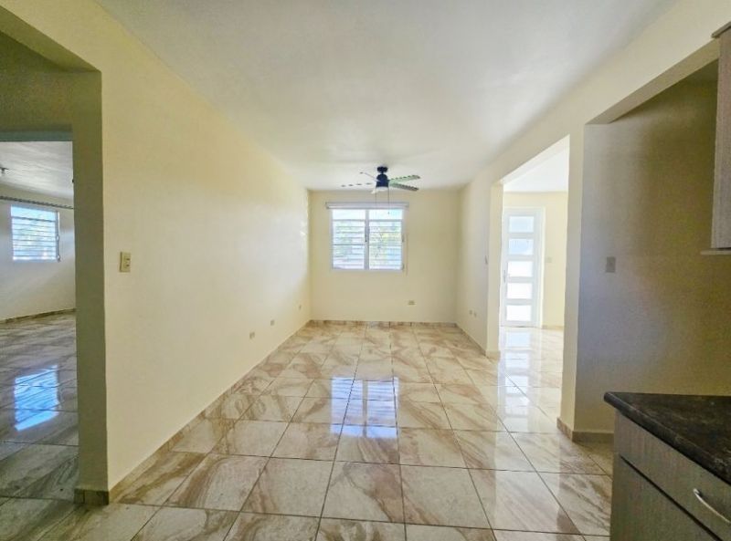 Carr 459 Km 9.8 Int Calle Roble Lote 3 Bo Montaña Aguadilla 00603 PR