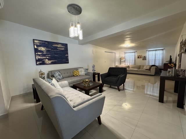 Urb Palma Sur 4 Calle Mar Mediterraneo Carolina 00979 PR