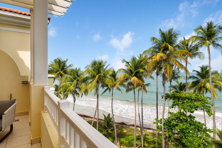 551 Zaragoza Marbella Club Humacao 00791 PR