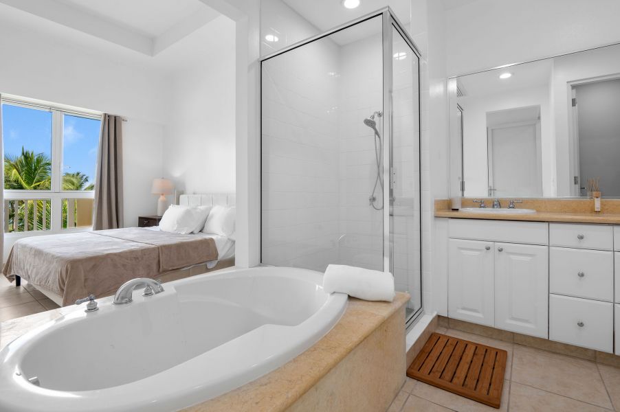 551 Zaragoza Marbella Club Humacao 00791 PR