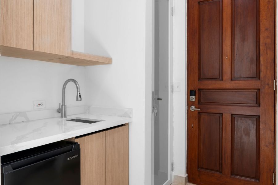 551 Zaragoza Marbella Club Humacao 00791 PR