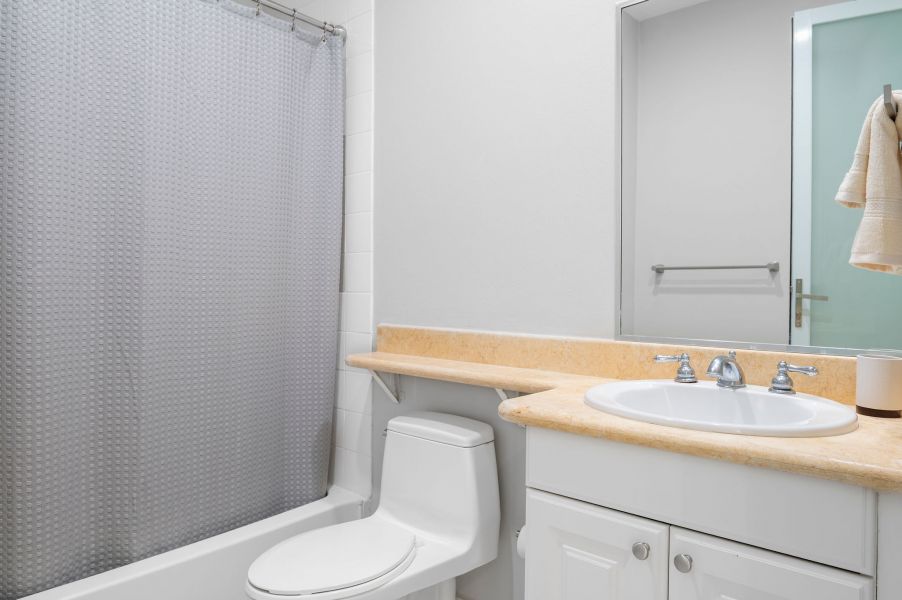 551 Zaragoza Marbella Club Humacao 00791 PR