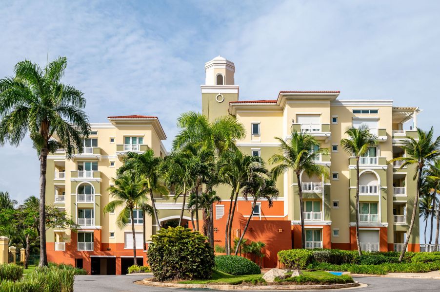 551 Zaragoza Marbella Club Humacao 00791 PR