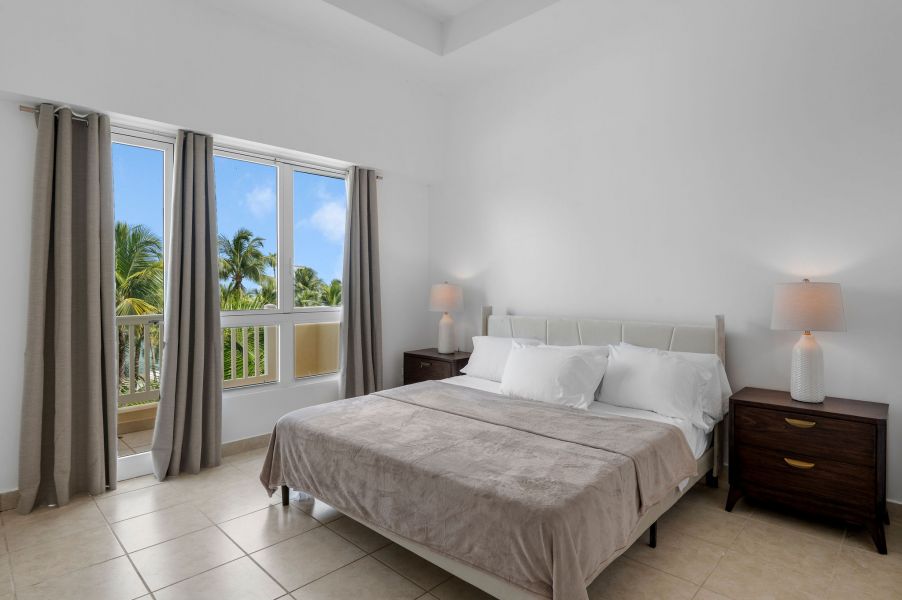 551 Zaragoza Marbella Club Humacao 00791 PR