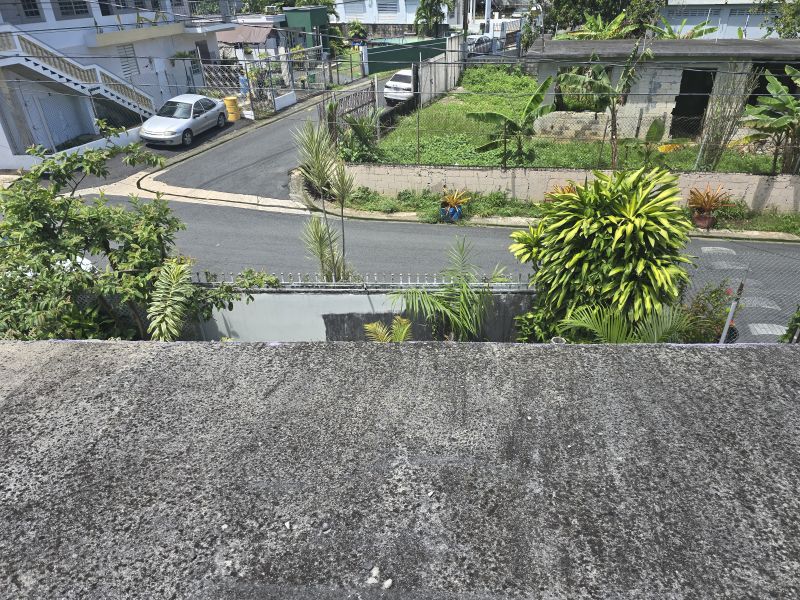 Sector Montebello Calle 6 #163 Candelaria Toa Baja 00949 PR