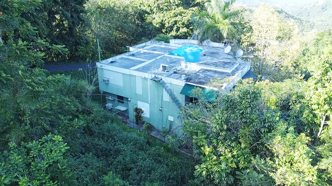 Carr 173 Km 3.6 Montellano Sector Carruzo Cidra 00739 PR