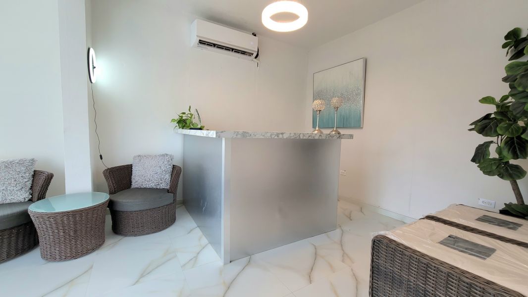 4690 Cabina 2 Ave Militar Isabela 00662 PR