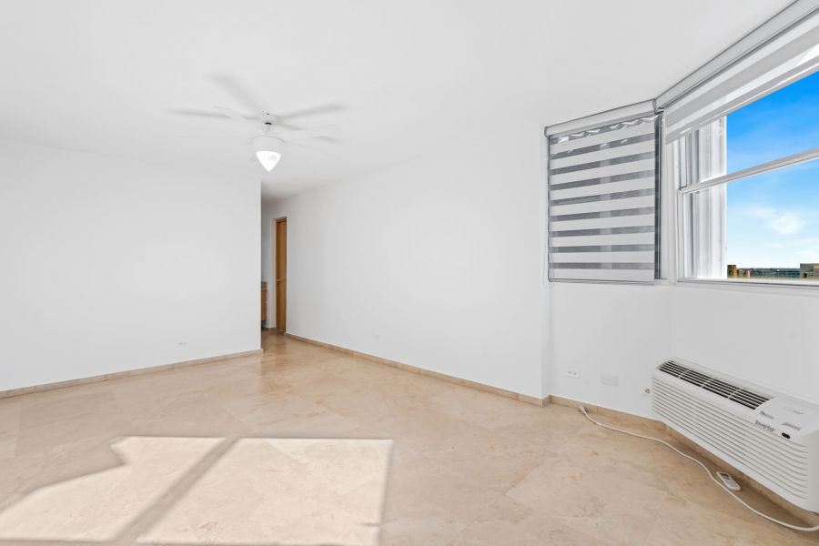 Cond Parque De Loyola Apt Ph 2402 San Juan 00918 PR