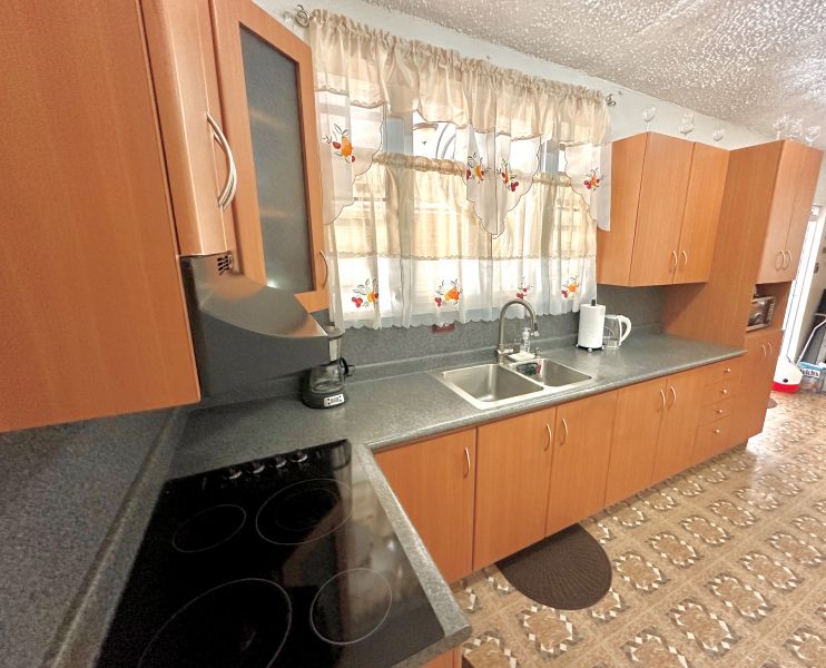 Reparto Metropolitano 953 Calle 25 Se San Juan 00921 PR