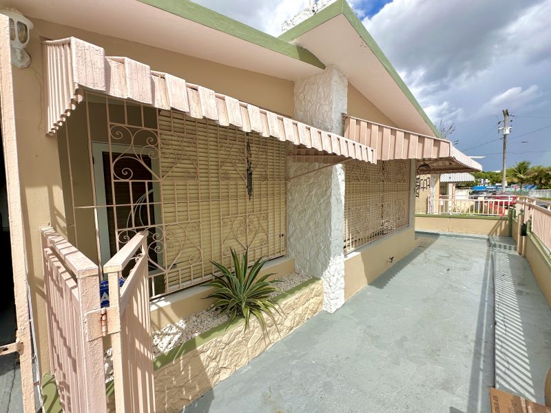 Reparto Metropolitano 953 Calle 25 Se San Juan 00921 PR