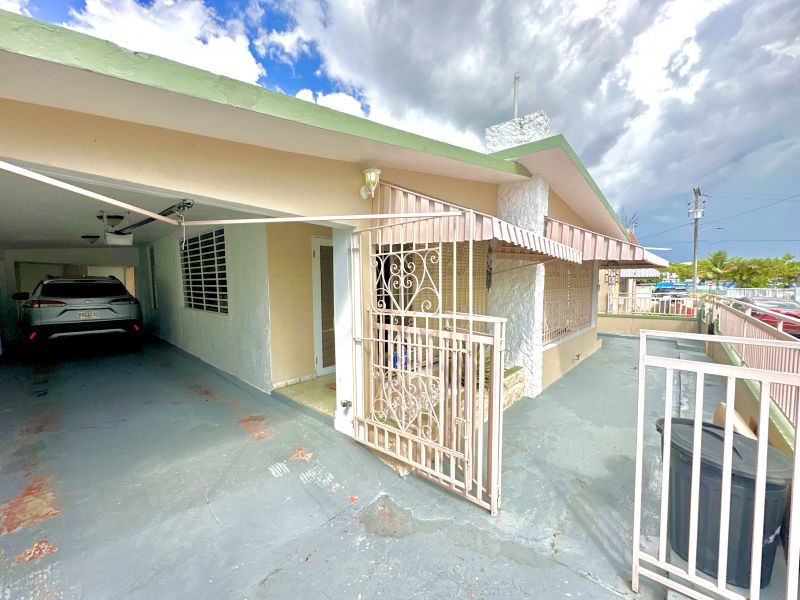 Reparto Metropolitano 953 Calle 25 Se San Juan 00921 PR