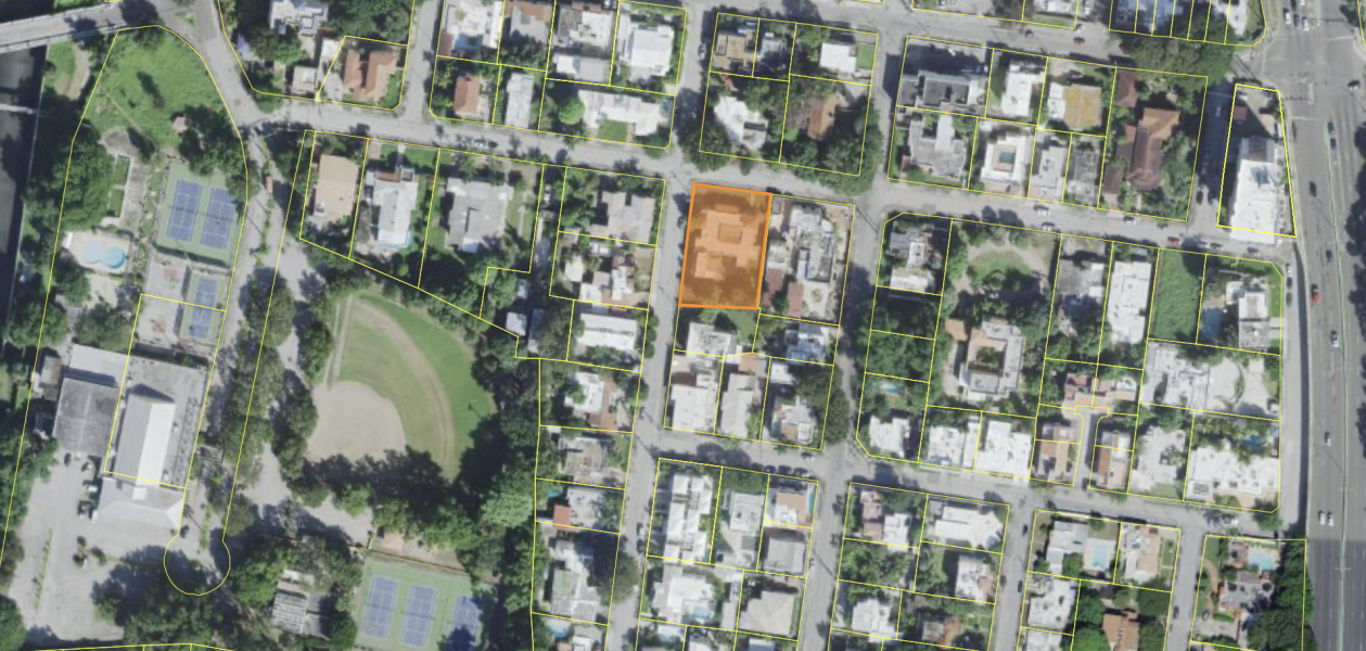 La Alhambra Jose De Diego #2620 Ponce 00716 PR