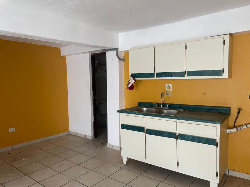 Bo Piñas Carr 775 Km 3.5 Comerio 00782 PR