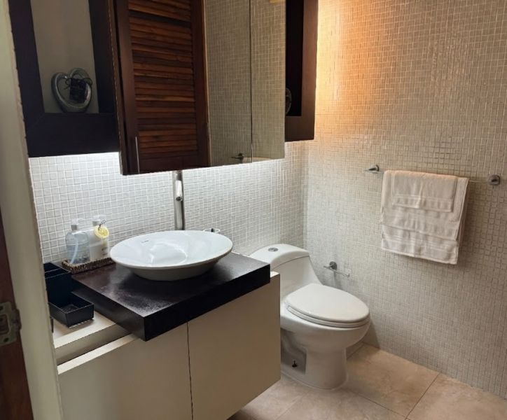 Cond Atlantic Court Apt 301 San Juan 00911 PR