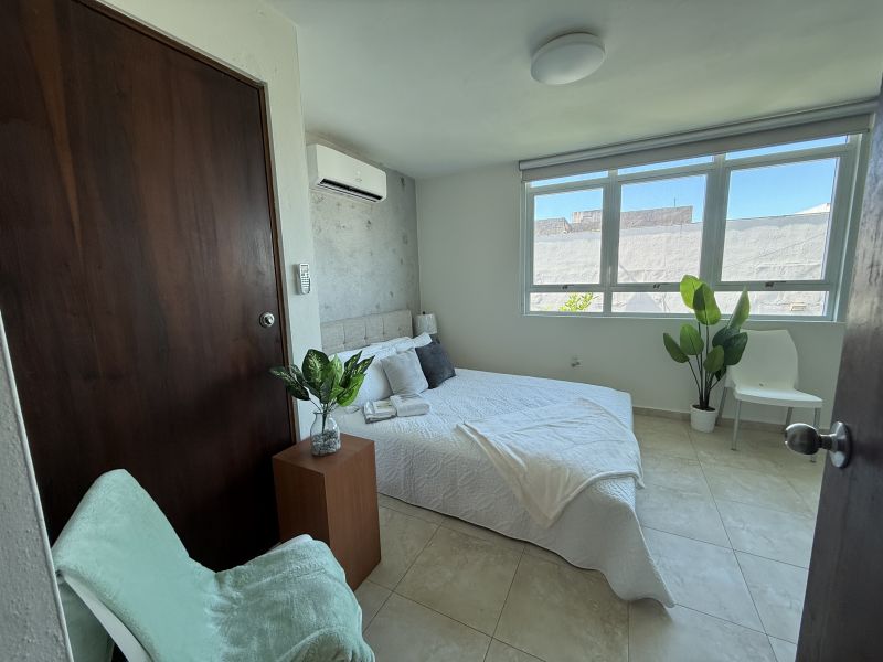 Cond Atlantic Court Apt 301 San Juan 00911 PR