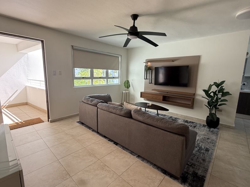 Cond Atlantic Court Apt 301 San Juan 00911 PR