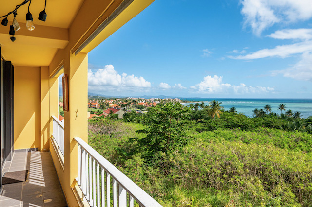 Condominio Palmanova Plaza Apt B-214 Humacao 00791 PR