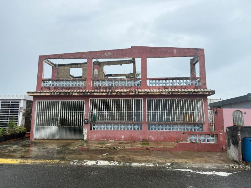 Urb Levittown Lakes Cn-3 Calle Dr Pedro Goyco Toa Baja 00949 PR