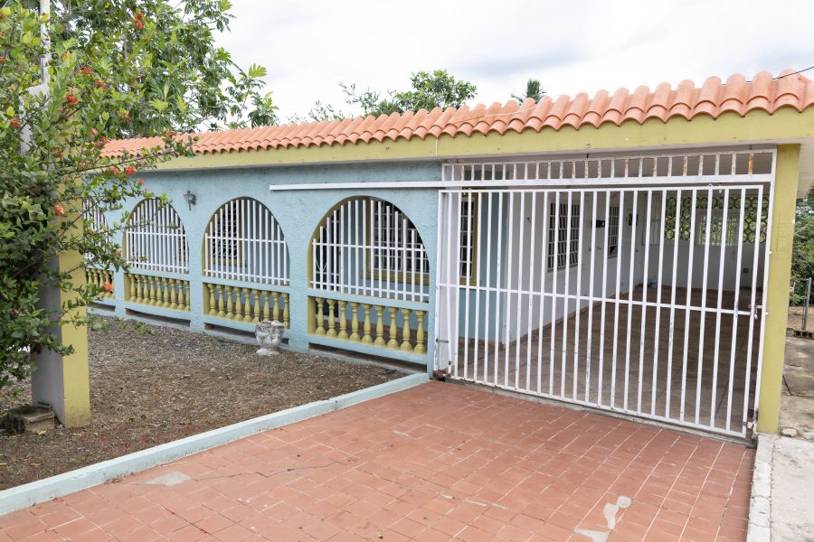 Calle 256 F Bo Carrizales Hatillo 00659 PR