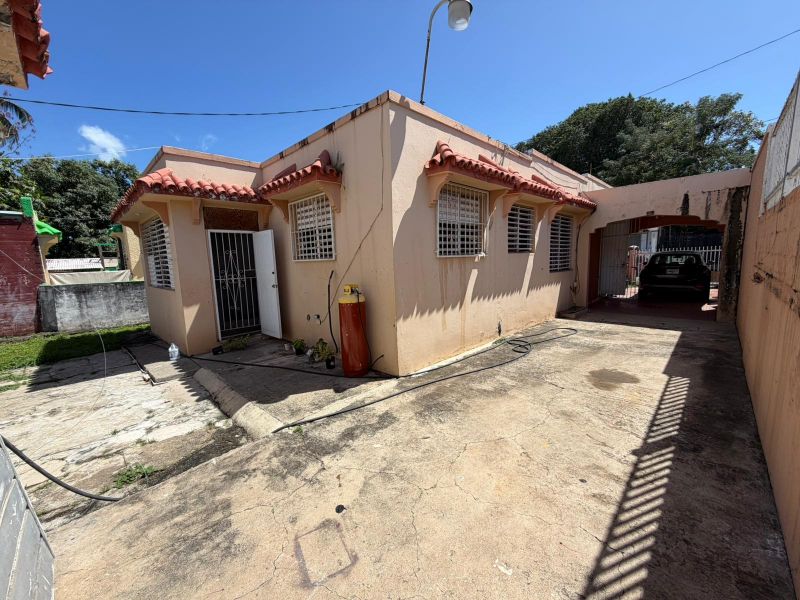 Bo Dulces Labios 0-281 Calle R De Arecibo Mayaguez 00680 PR