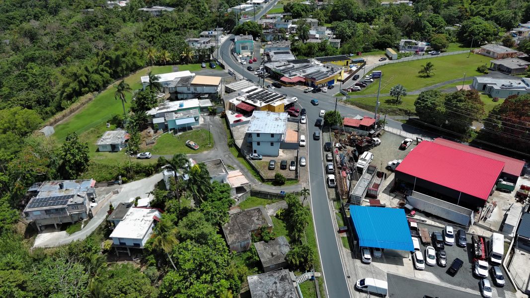 Bo Quebrada Arenas Sr 935 Km Hm 18.1 Las Piedras 00771 PR