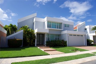 Urb Paseo Las Olas Calle Delfin P19 Dorado 00646 PR