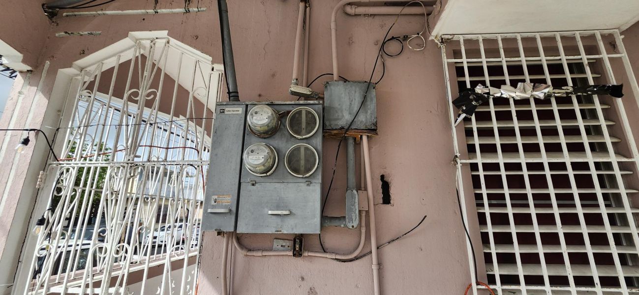 Calle Jimenez Garcia # 4 Urb Jardines Pla Caguas 00725 PR