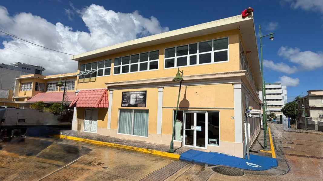 Calle Hermino Diaz Navarro #6 Bo Pueblo Guaynabo 00969 PR