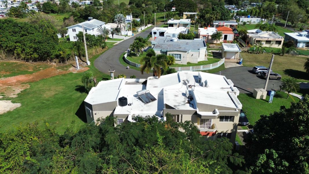 1117 Calle Virginia Barreto Garcia Quebradillas 00678 PR