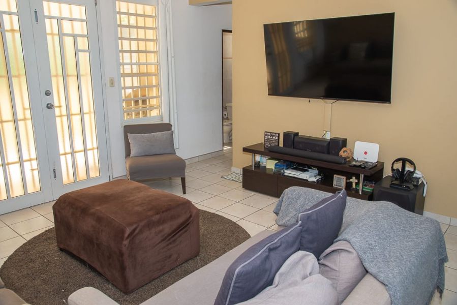 1117 Calle Virginia Barreto Garcia Quebradillas 00678 PR