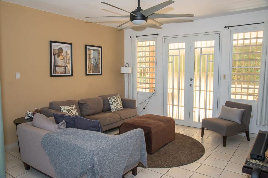 1117 Calle Virginia Barreto Garcia Quebradillas 00678 PR