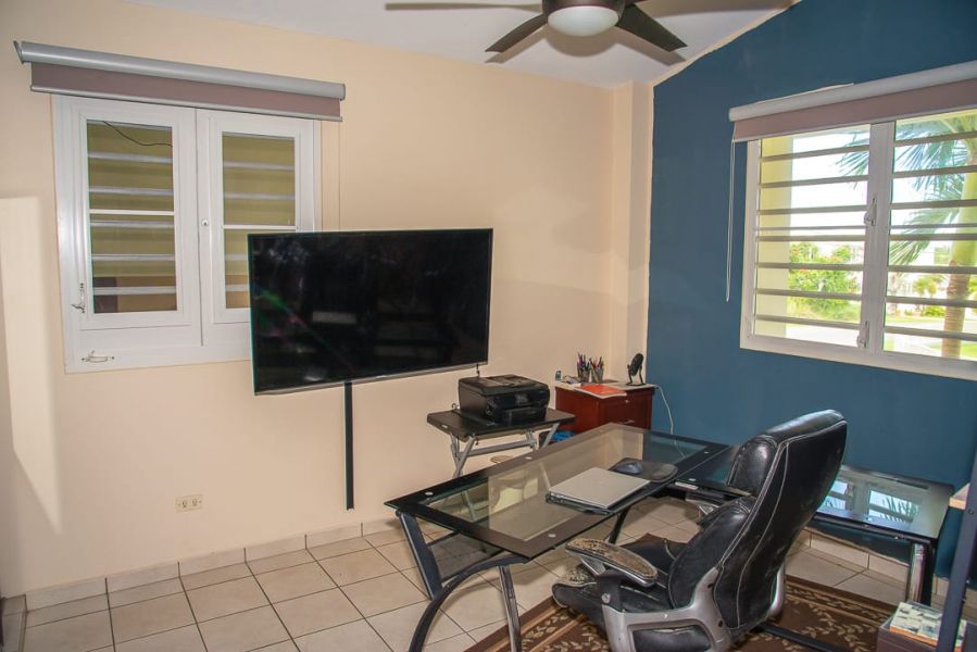 1117 Calle Virginia Barreto Garcia Quebradillas 00678 PR